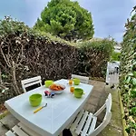L'oree De Camargue Avec Cour Апартаменты *