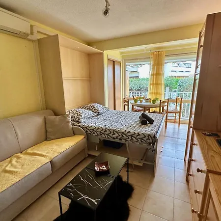 Loree De Camargue Cosy Avec Cour Proche Apartament Le Grau-du-Roi