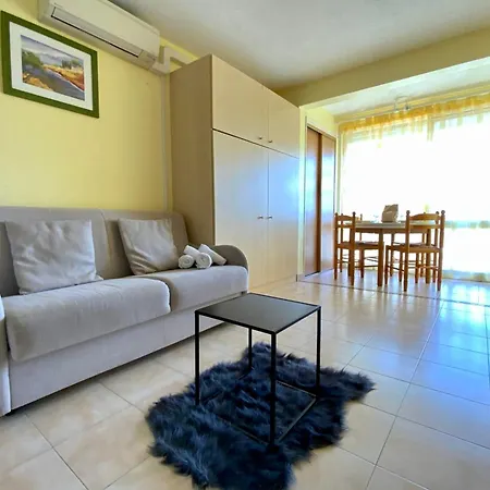 Loree De Camargue Cosy Avec Cour Proche Apartament Le Grau-du-Roi