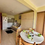 아파트 L'oree De Camargue Avec Cour 르그로뒤후아