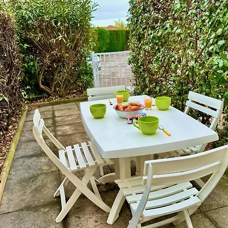 L'oree De Camargue Avec Cour *