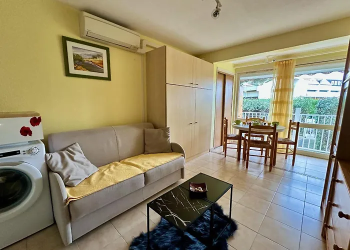 L'orée De Camargue Avec Cour Appartement